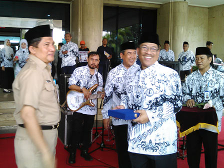 Pencarian PGRI Jeneponto - Persatuan Guru Republik Indonesia Cabang Jeneponto